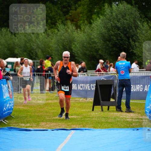 30.08.2026 - Elbe Triathlon Hamburg LAZAROV Photography http://msf.ph/oto/10064766 30.08.2026 12:07:35 Ziel 1364, 1538 meine-sportfotos.de