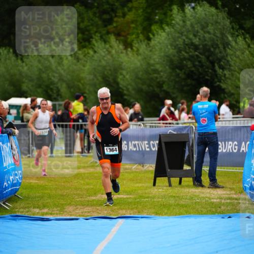 30.08.2026 - Elbe Triathlon Hamburg LAZAROV Photography http://msf.ph/oto/10064767 30.08.2026 12:07:35 Ziel 1364, 1538 meine-sportfotos.de