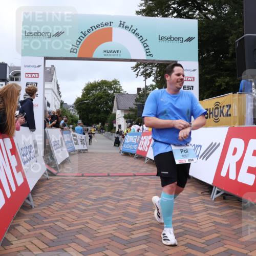 30.08.2026 - Blankeneser Heldenlauf Lena Gebhardt http://msf.ph/oto/10064783 30.08.2026 12:46:38 Ziel 4057, 4192 meine-sportfotos.de