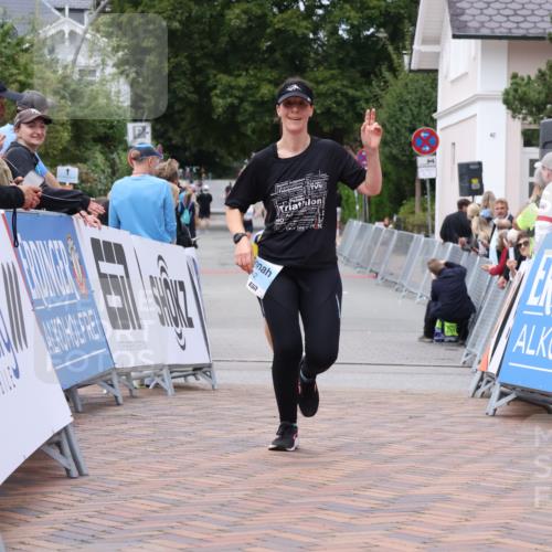 30.08.2026 - Blankeneser Heldenlauf Lena Gebhardt http://msf.ph/oto/10064790 30.08.2026 12:46:45 Ziel 4442 meine-sportfotos.de