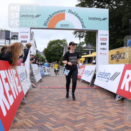 30.08.2026 - Blankeneser Heldenlauf Lena Gebhardt http://msf.ph/oto/10064797 30.08.2026 12:46:47 Ziel 4175, 4442 meine-sportfotos.de