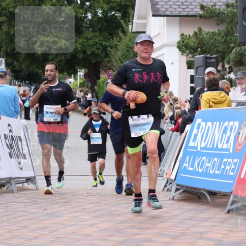 30.08.2026 - Blankeneser Heldenlauf Lena Gebhardt http://msf.ph/oto/10064983 30.08.2026 12:48:24 Ziel 4006, 4014, 4146, 4344 meine-sportfotos.de