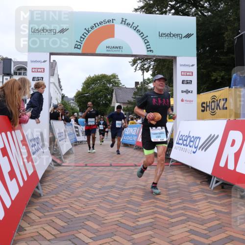 30.08.2026 - Blankeneser Heldenlauf Lena Gebhardt http://msf.ph/oto/10064994 30.08.2026 12:48:26 Ziel 4005, 4006, 4014, 4146, 4344 meine-sportfotos.de
