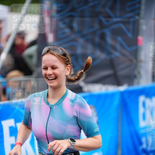 30.08.2026 - Elbe Triathlon Hamburg LAZAROV Photography http://msf.ph/oto/10065004 30.08.2026 12:09:21 Ziel 1505 meine-sportfotos.de