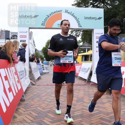 30.08.2026 - Blankeneser Heldenlauf Lena Gebhardt http://msf.ph/oto/10065012 30.08.2026 12:48:29 Ziel 4005, 4006, 4014, 4146, 4197, 4344 meine-sportfotos.de