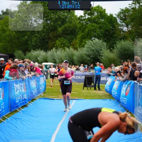 30.08.2026 - Elbe Triathlon Hamburg LAZAROV Photography http://msf.ph/oto/10065014 30.08.2026 12:09:32 Ziel 919, 1561, 1574, 1640 meine-sportfotos.de