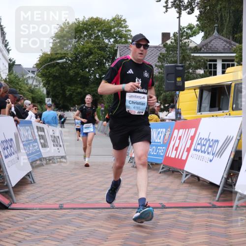 30.08.2026 - Blankeneser Heldenlauf Lena Gebhardt http://msf.ph/oto/10065023 30.08.2026 12:48:32 Ziel 4005, 4014, 4146, 4197, 4344, 4368, 4369 meine-sportfotos.de