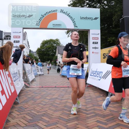30.08.2026 - Blankeneser Heldenlauf Lena Gebhardt http://msf.ph/oto/10065046 30.08.2026 12:48:36 Ziel 4005, 4197, 4368, 4369 meine-sportfotos.de