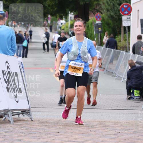 30.08.2026 - Blankeneser Heldenlauf Lena Gebhardt http://msf.ph/oto/10065050 30.08.2026 12:48:40 Ziel 2091, 4197, 4368, 4369 meine-sportfotos.de