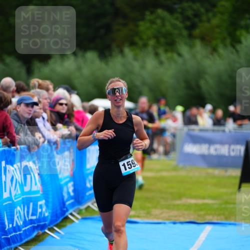 30.08.2026 - Elbe Triathlon Hamburg LAZAROV Photography http://msf.ph/oto/10065070 30.08.2026 12:09:56 Ziel 1593, 1687 meine-sportfotos.de
