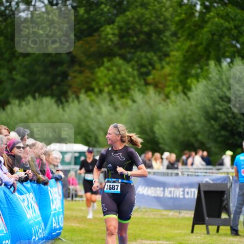 30.08.2026 - Elbe Triathlon Hamburg LAZAROV Photography http://msf.ph/oto/10065078 30.08.2026 12:10:00 Ziel 1515, 1593, 1687 meine-sportfotos.de