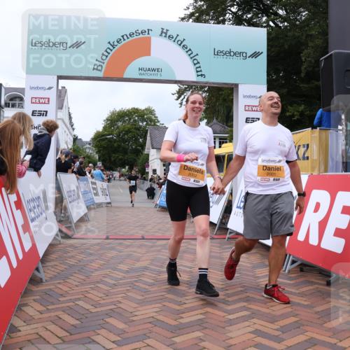 30.08.2026 - Blankeneser Heldenlauf Lena Gebhardt http://msf.ph/oto/10065084 30.08.2026 12:48:50 Ziel 2001, 2002, 2091, 4076 meine-sportfotos.de