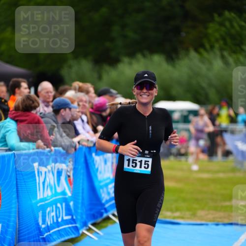 30.08.2026 - Elbe Triathlon Hamburg LAZAROV Photography http://msf.ph/oto/10065097 30.08.2026 12:10:08 Ziel 1515, 1626 meine-sportfotos.de