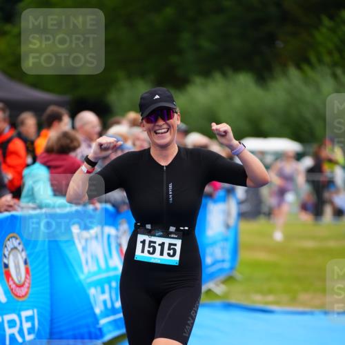 30.08.2026 - Elbe Triathlon Hamburg LAZAROV Photography http://msf.ph/oto/10065101 30.08.2026 12:10:09 Ziel 1515, 1626 meine-sportfotos.de