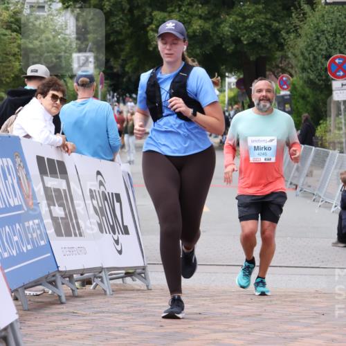 30.08.2026 - Blankeneser Heldenlauf Lena Gebhardt http://msf.ph/oto/10065121 30.08.2026 12:49:38 Ziel 2093, 4245 meine-sportfotos.de