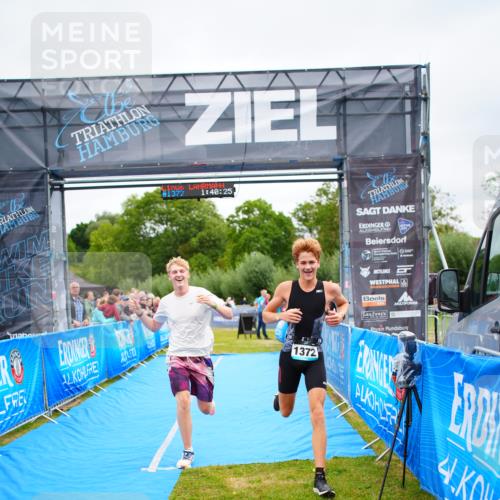 30.08.2026 - Elbe Triathlon Hamburg LAZAROV Photography http://msf.ph/oto/10065129 30.08.2026 12:10:24 Ziel 1372, 1382, 1471, 1539 meine-sportfotos.de