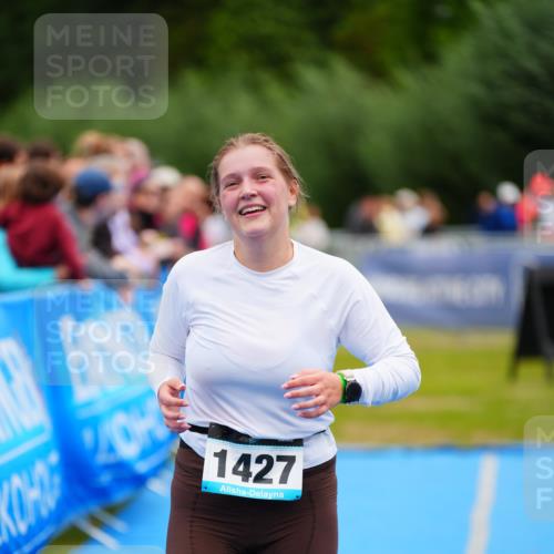 30.08.2026 - Elbe Triathlon Hamburg LAZAROV Photography http://msf.ph/oto/10065168 30.08.2026 12:10:37 Ziel 1427, 1631 meine-sportfotos.de
