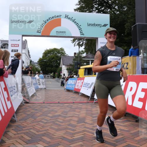 30.08.2026 - Blankeneser Heldenlauf Lena Gebhardt http://msf.ph/oto/10065188 30.08.2026 12:49:54 Ziel 4262 meine-sportfotos.de
