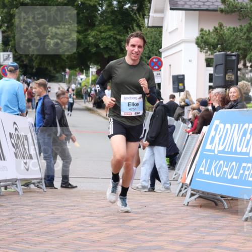 30.08.2026 - Blankeneser Heldenlauf Lena Gebhardt http://msf.ph/oto/10065198 30.08.2026 12:50:14 Ziel 4251 meine-sportfotos.de