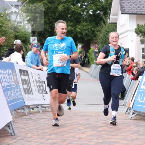 30.08.2026 - Blankeneser Heldenlauf Lena Gebhardt http://msf.ph/oto/10065220 30.08.2026 12:50:33 Ziel 4010, 4063, 4156 meine-sportfotos.de