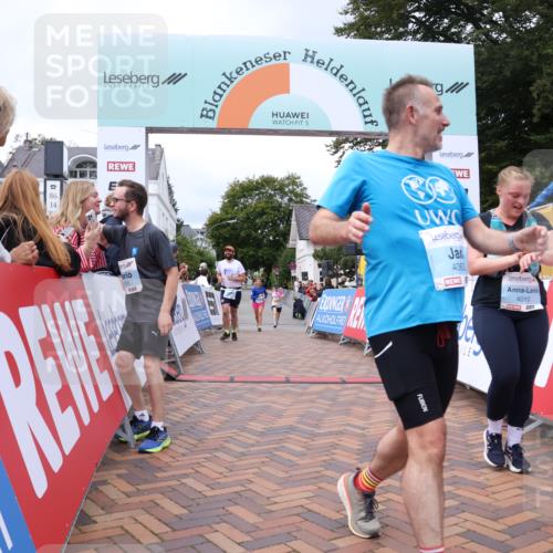 30.08.2026 - Blankeneser Heldenlauf Lena Gebhardt http://msf.ph/oto/10065239 30.08.2026 12:50:37 Ziel 2292, 4010, 4063, 4126, 4156, 4376 meine-sportfotos.de