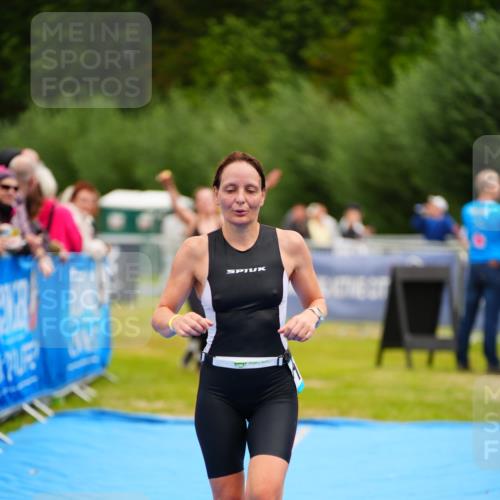 30.08.2026 - Elbe Triathlon Hamburg LAZAROV Photography http://msf.ph/oto/10065267 30.08.2026 12:11:22 Ziel 1547, 1615 meine-sportfotos.de