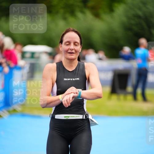 30.08.2026 - Elbe Triathlon Hamburg LAZAROV Photography http://msf.ph/oto/10065274 30.08.2026 12:11:23 Ziel 1547, 1615 meine-sportfotos.de