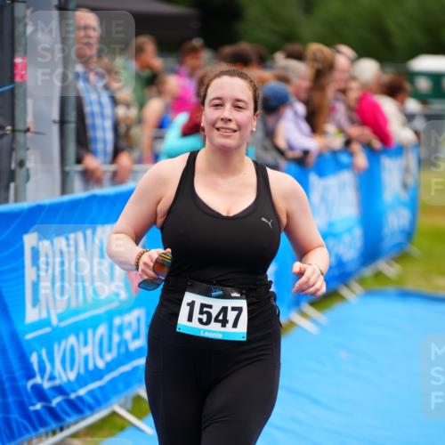30.08.2026 - Elbe Triathlon Hamburg LAZAROV Photography http://msf.ph/oto/10065289 30.08.2026 12:11:28 Ziel 893, 1547, 1654 meine-sportfotos.de