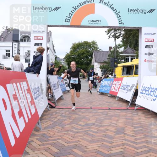 30.08.2026 - Blankeneser Heldenlauf Lena Gebhardt http://msf.ph/oto/10065292 30.08.2026 12:50:59 Ziel 4002, 4417 meine-sportfotos.de