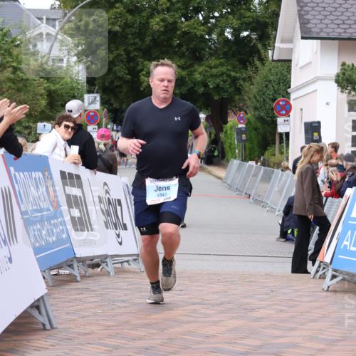 30.08.2026 - Blankeneser Heldenlauf Lena Gebhardt http://msf.ph/oto/10065329 30.08.2026 12:51:08 Ziel 4349, 4417 meine-sportfotos.de