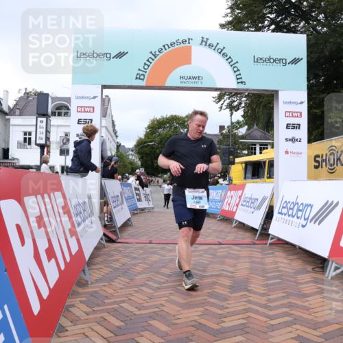 30.08.2026 - Blankeneser Heldenlauf Lena Gebhardt http://msf.ph/oto/10065336 30.08.2026 12:51:11 Ziel 4349 meine-sportfotos.de
