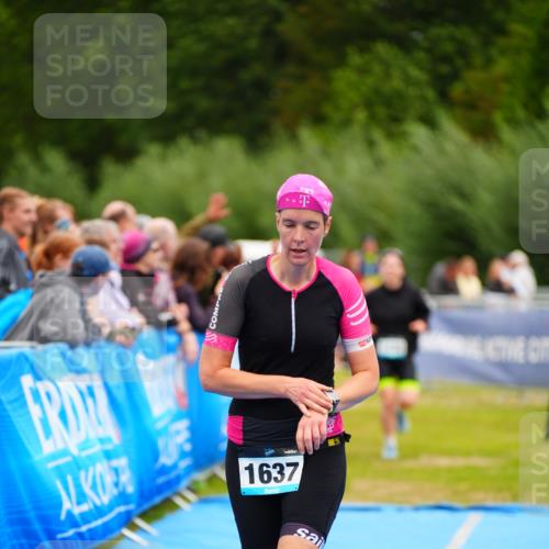 30.08.2026 - Elbe Triathlon Hamburg LAZAROV Photography http://msf.ph/oto/10065345 30.08.2026 12:12:03 Ziel 1490, 1637 meine-sportfotos.de