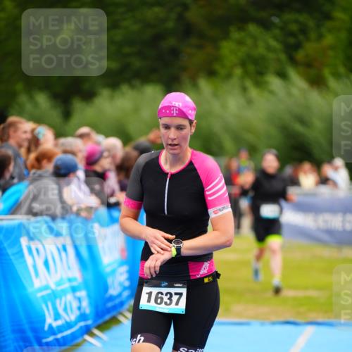 30.08.2026 - Elbe Triathlon Hamburg LAZAROV Photography http://msf.ph/oto/10065346 30.08.2026 12:12:03 Ziel 1490, 1637 meine-sportfotos.de