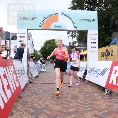 30.08.2026 - Blankeneser Heldenlauf Lena Gebhardt http://msf.ph/oto/10065391 30.08.2026 12:51:32 Ziel 2530 meine-sportfotos.de