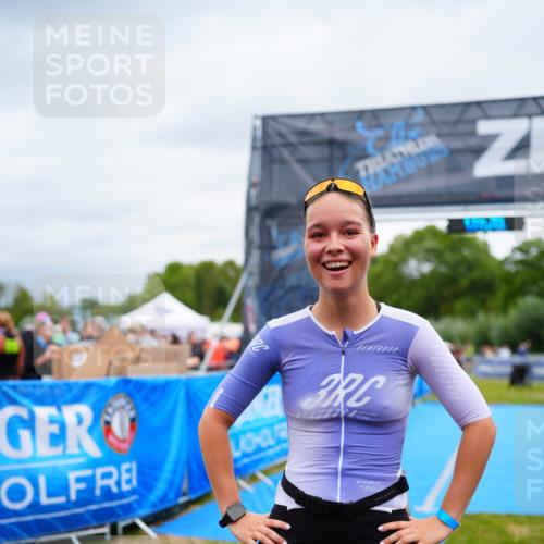 30.08.2026 - Elbe Triathlon Hamburg LAZAROV Photography http://msf.ph/oto/10065415 30.08.2026 12:12:47 Ziel  meine-sportfotos.de