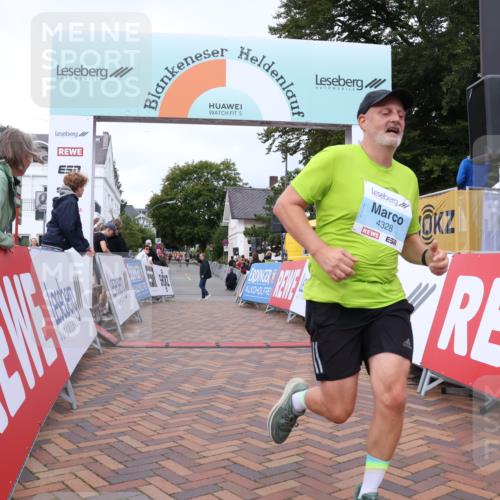 30.08.2026 - Blankeneser Heldenlauf Lena Gebhardt http://msf.ph/oto/10065425 30.08.2026 12:51:46 Ziel 4328 meine-sportfotos.de
