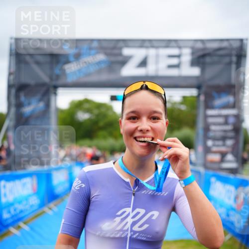 30.08.2026 - Elbe Triathlon Hamburg LAZAROV Photography http://msf.ph/oto/10065430 30.08.2026 12:12:55 Ziel 1399 meine-sportfotos.de