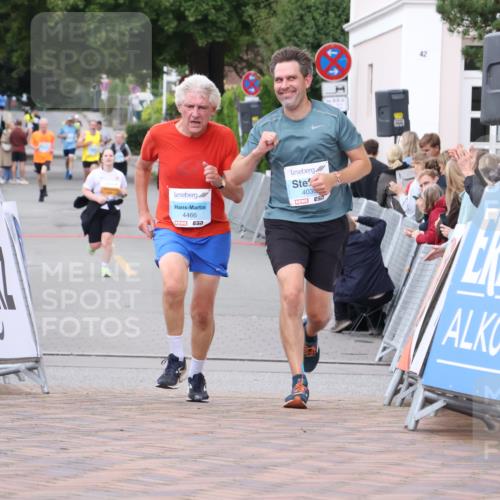 30.08.2026 - Blankeneser Heldenlauf Lena Gebhardt http://msf.ph/oto/10065432 30.08.2026 12:52:02 Ziel 4038, 4466 meine-sportfotos.de
