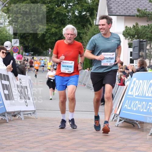 30.08.2026 - Blankeneser Heldenlauf Lena Gebhardt http://msf.ph/oto/10065440 30.08.2026 12:52:04 Ziel 4038, 4466 meine-sportfotos.de