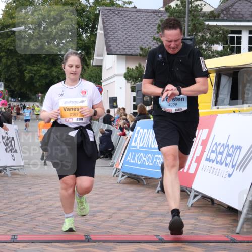 30.08.2026 - Blankeneser Heldenlauf Lena Gebhardt http://msf.ph/oto/10065476 30.08.2026 12:52:14 Ziel 2197, 4228, 4466 meine-sportfotos.de