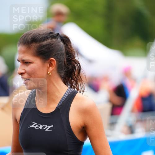 30.08.2026 - Elbe Triathlon Hamburg LAZAROV Photography http://msf.ph/oto/10065480 30.08.2026 12:13:30 Ziel  meine-sportfotos.de