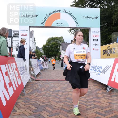 30.08.2026 - Blankeneser Heldenlauf Lena Gebhardt http://msf.ph/oto/10065493 30.08.2026 12:52:16 Ziel 2197, 4087, 4228 meine-sportfotos.de