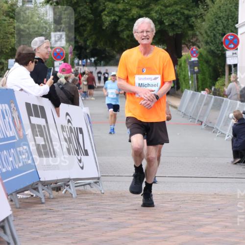 30.08.2026 - Blankeneser Heldenlauf Lena Gebhardt http://msf.ph/oto/10065497 30.08.2026 12:52:18 Ziel 2197, 4087, 4228 meine-sportfotos.de