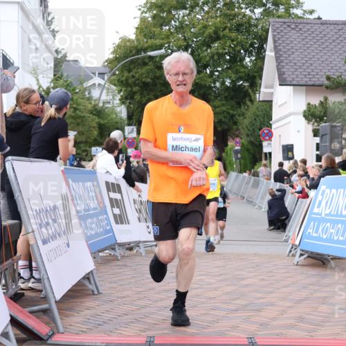 30.08.2026 - Blankeneser Heldenlauf Lena Gebhardt http://msf.ph/oto/10065503 30.08.2026 12:52:20 Ziel 2197, 4087, 4228 meine-sportfotos.de