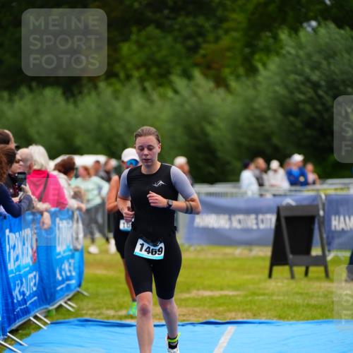 30.08.2026 - Elbe Triathlon Hamburg LAZAROV Photography http://msf.ph/oto/10065569 30.08.2026 12:14:35 Ziel 1469, 1678 meine-sportfotos.de