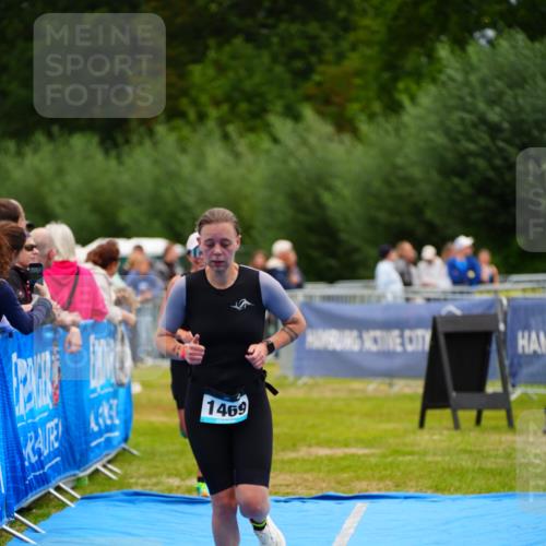 30.08.2026 - Elbe Triathlon Hamburg LAZAROV Photography http://msf.ph/oto/10065571 30.08.2026 12:14:36 Ziel 1469, 1678 meine-sportfotos.de