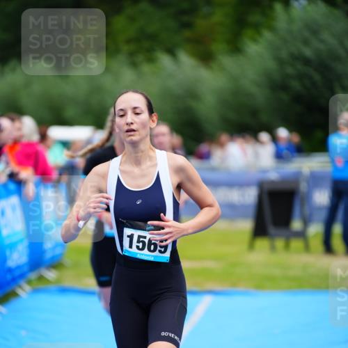 30.08.2026 - Elbe Triathlon Hamburg LAZAROV Photography http://msf.ph/oto/10065655 30.08.2026 12:15:08 Ziel 1512, 1514, 1535, 1569 meine-sportfotos.de