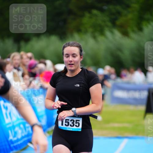 30.08.2026 - Elbe Triathlon Hamburg LAZAROV Photography http://msf.ph/oto/10065666 30.08.2026 12:15:11 Ziel 1512, 1514, 1535, 1569 meine-sportfotos.de