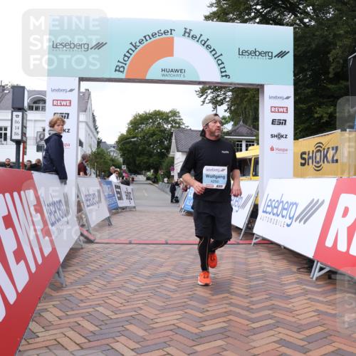 30.08.2026 - Blankeneser Heldenlauf Lena Gebhardt http://msf.ph/oto/10065679 30.08.2026 12:53:10 Ziel 4290 meine-sportfotos.de