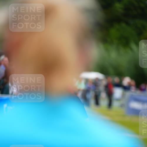 30.08.2026 - Elbe Triathlon Hamburg LAZAROV Photography http://msf.ph/oto/10065680 30.08.2026 12:15:16 Ziel 1512 meine-sportfotos.de
